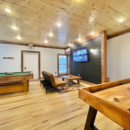 Lazy Bear Cabin 塞维尔维尔 外观 照片