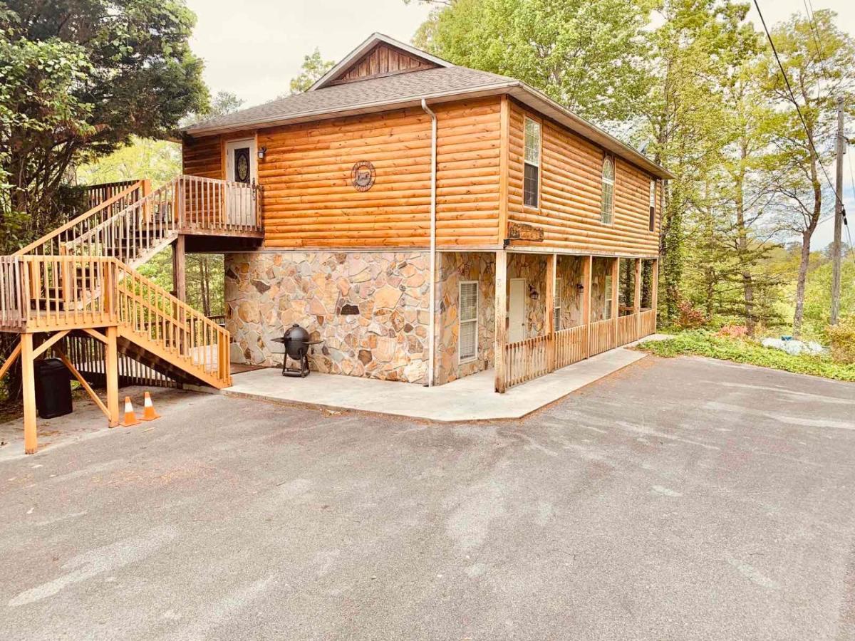 Lazy Bear Cabin 塞维尔维尔 外观 照片