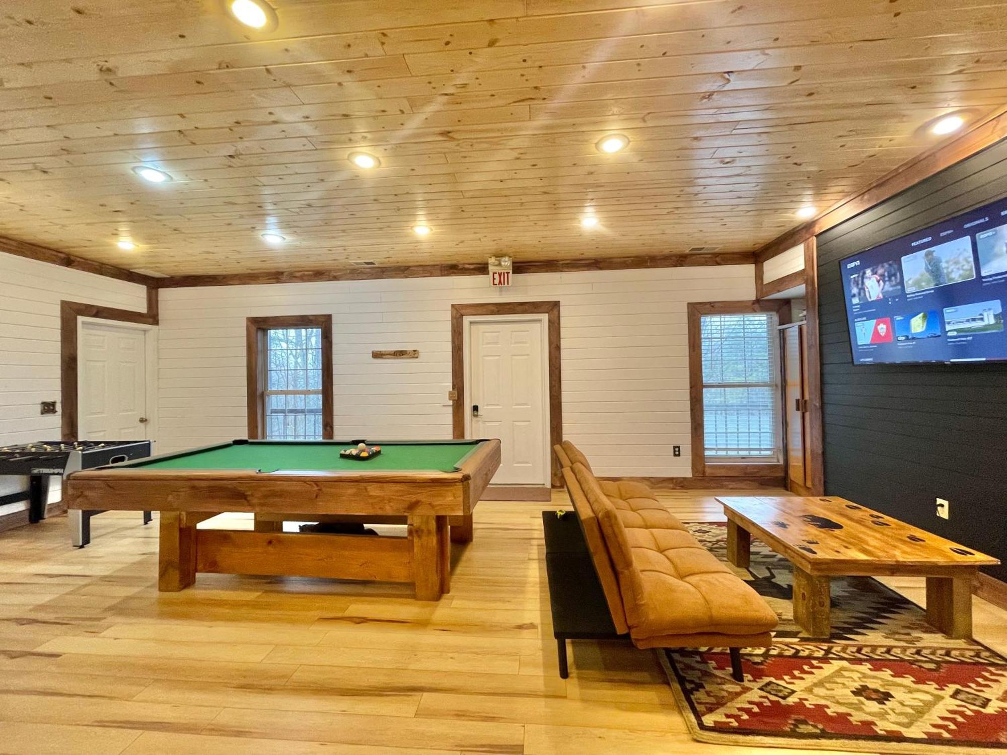 Lazy Bear Cabin 塞维尔维尔 外观 照片